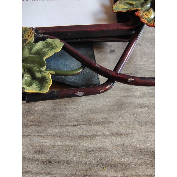 Metal Grape Vine Picture Frame 4" X 6" Leaves Grapes Italian Style Wine Winery - Picture 3 of 7